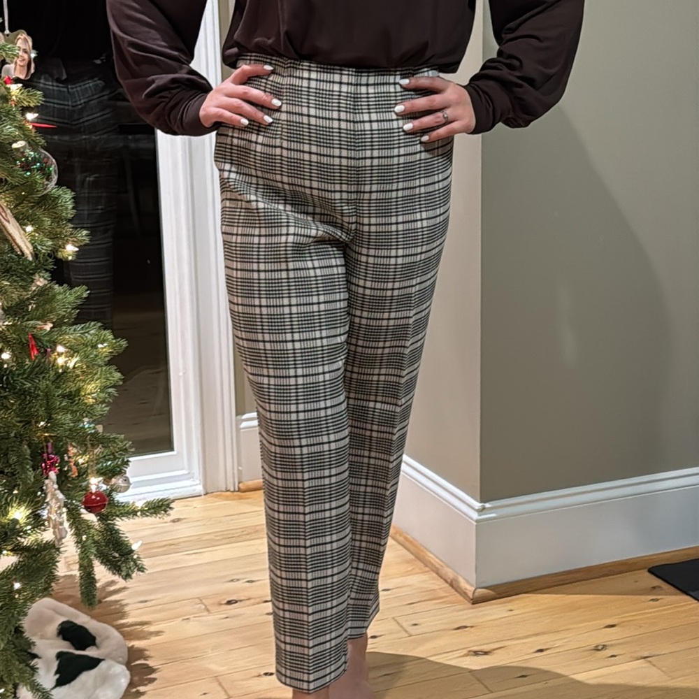 NWT 🆕 The Lana Slim Pant In Houndstooth - Curvy Fit 🆕